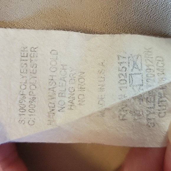 Soprano Sleeveless Print Blouse, Size Large - Picture 6 of 6